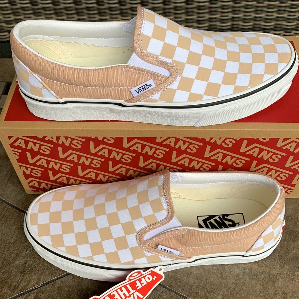 Vans Men’s Classic Slip-On (Checkerboard) Frappe/True Whit
VN0A38F7QC0
sneakers - Picture 4 of 16